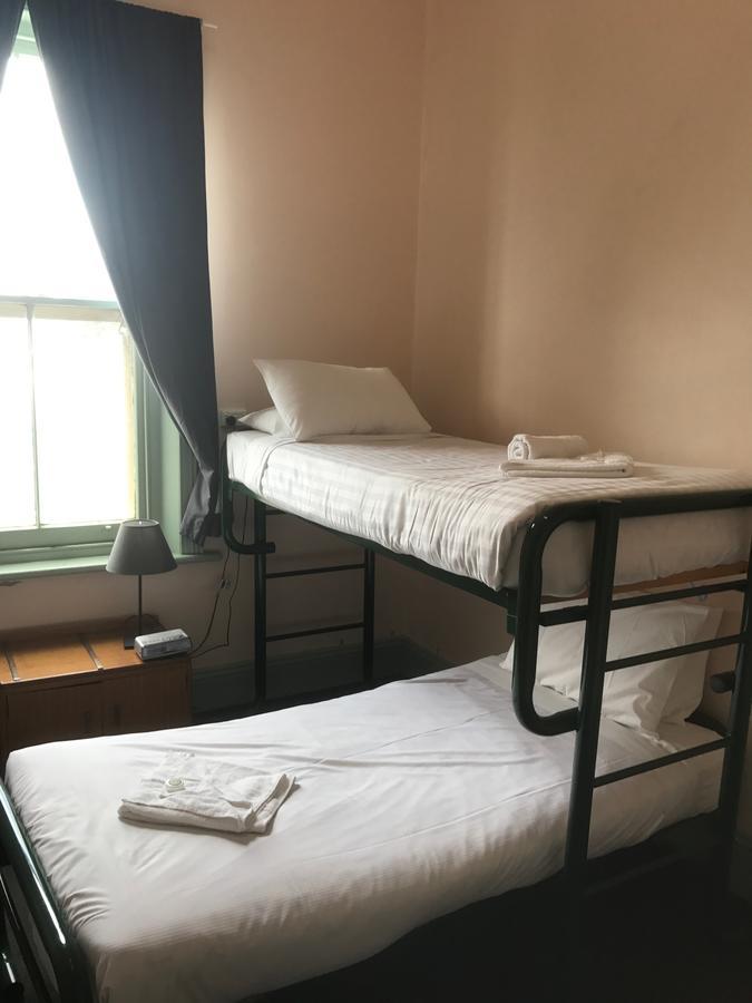 Grosvenor Hotel فيكتور هاربور المظهر الخارجي الصورة